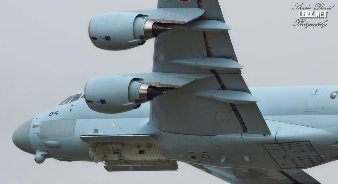 Kawasaki P1 Air Tatoo 2015 2.jpg